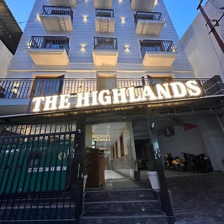 Highlands Hotel Rishikesh Bagian luar foto